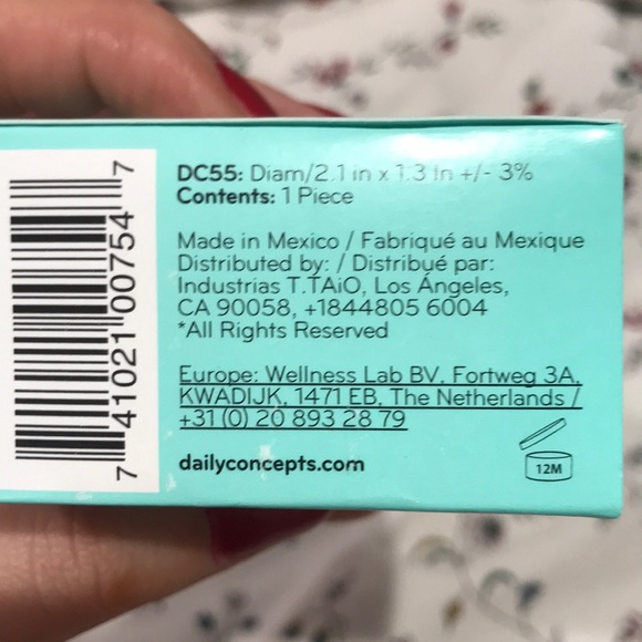 Daily Concepts shampoo bar - Picture 3 of 4